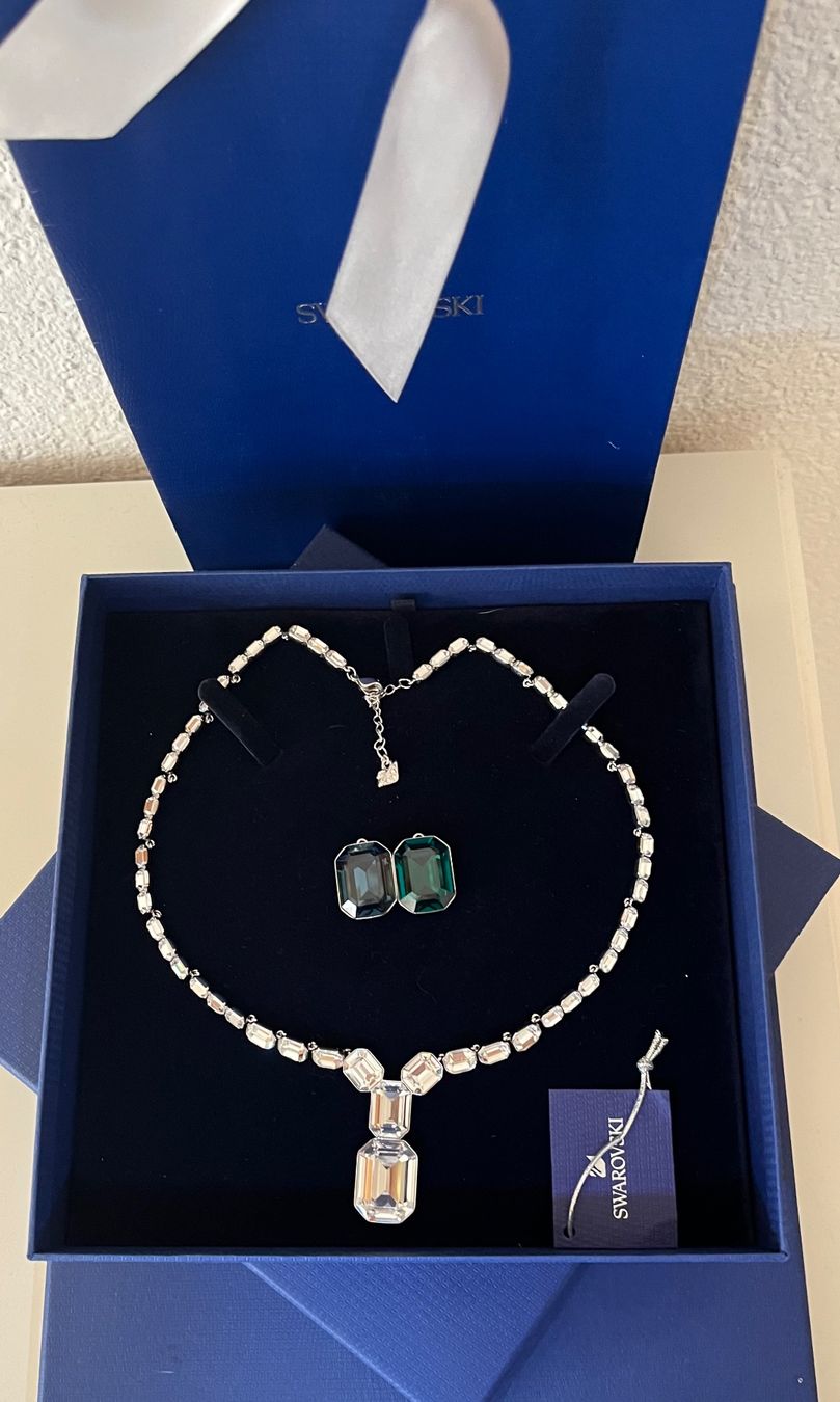Swarovski Catenine: Swarovski Statement Kette limitiert, & original verpackt – Nuovo e nell'imballaggio originale da Kirchleerau venduto da Piroska05 4