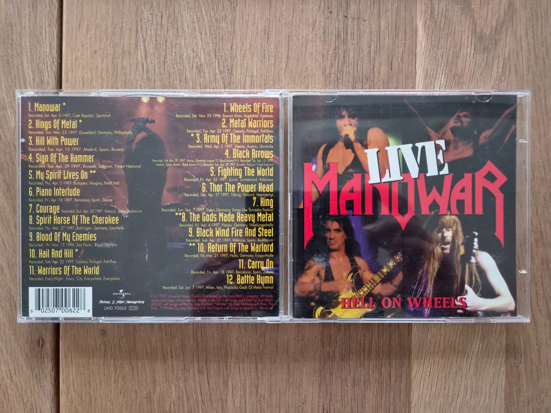 CD: DCD Manowar - Live - Hell On Wheels, 1997 – Usato da Nebikon venduto da Harley-Davidson01