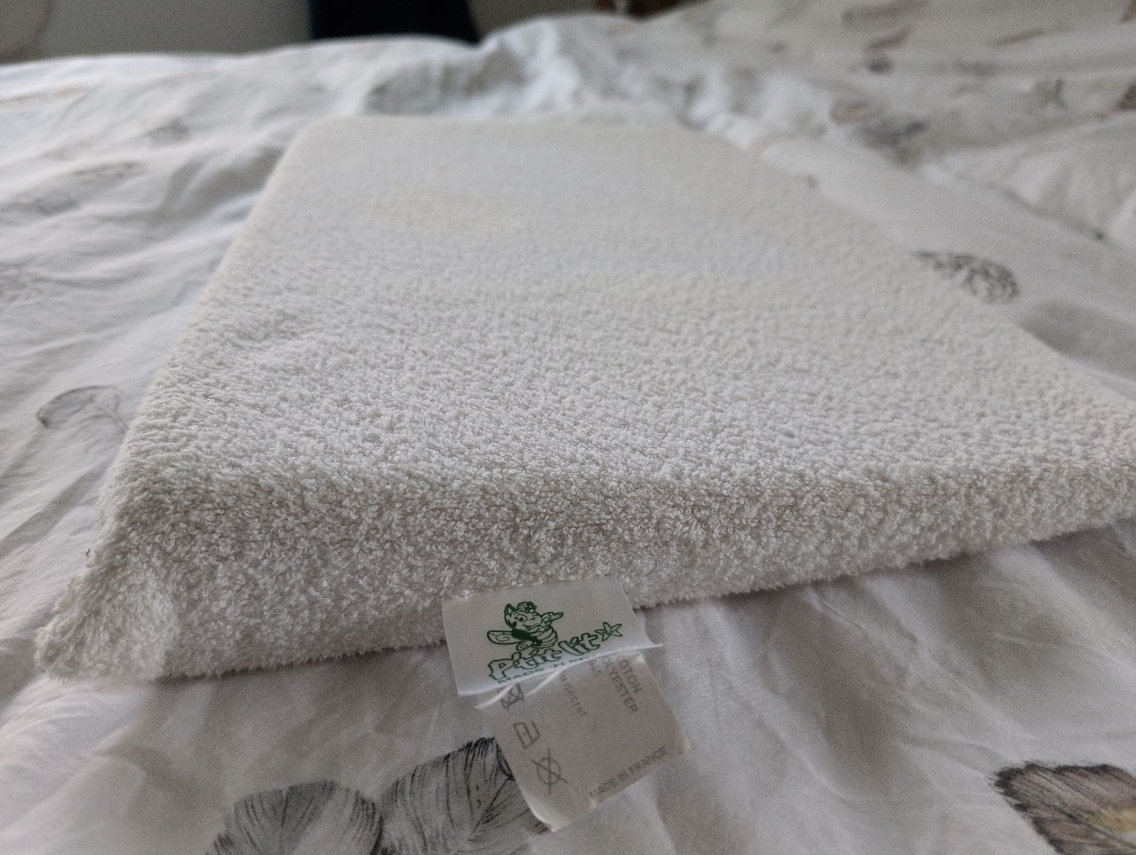 Coussins: coussin nourrisson anti reflux – D'occasion à Wallisellen par GuillaumeSzurich 1