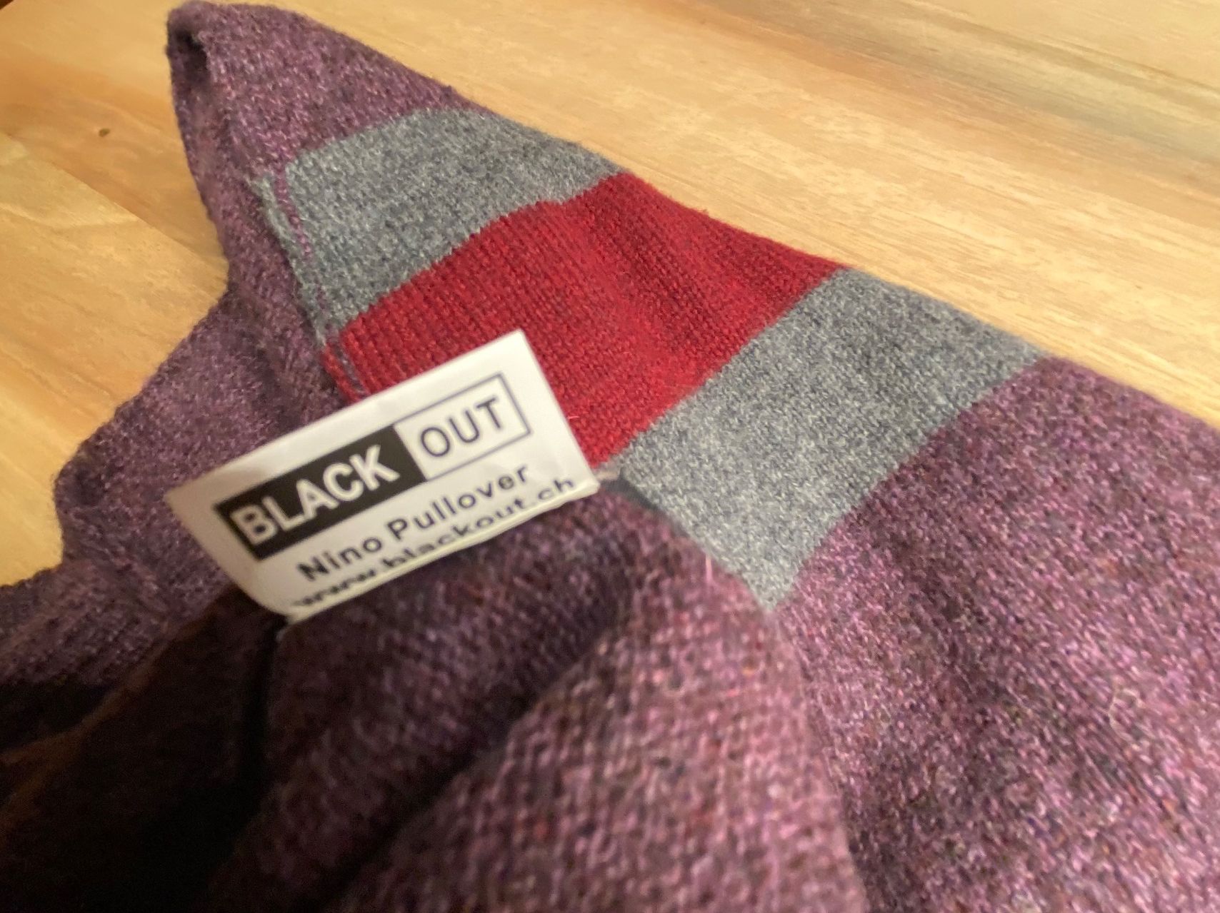 Maglioni & Felpe: Pullover V-Ausschnitt, Gr. M, NEU – Nuovo (secondo la descrizione) da Herrenschwanden venduto da Cate67 8