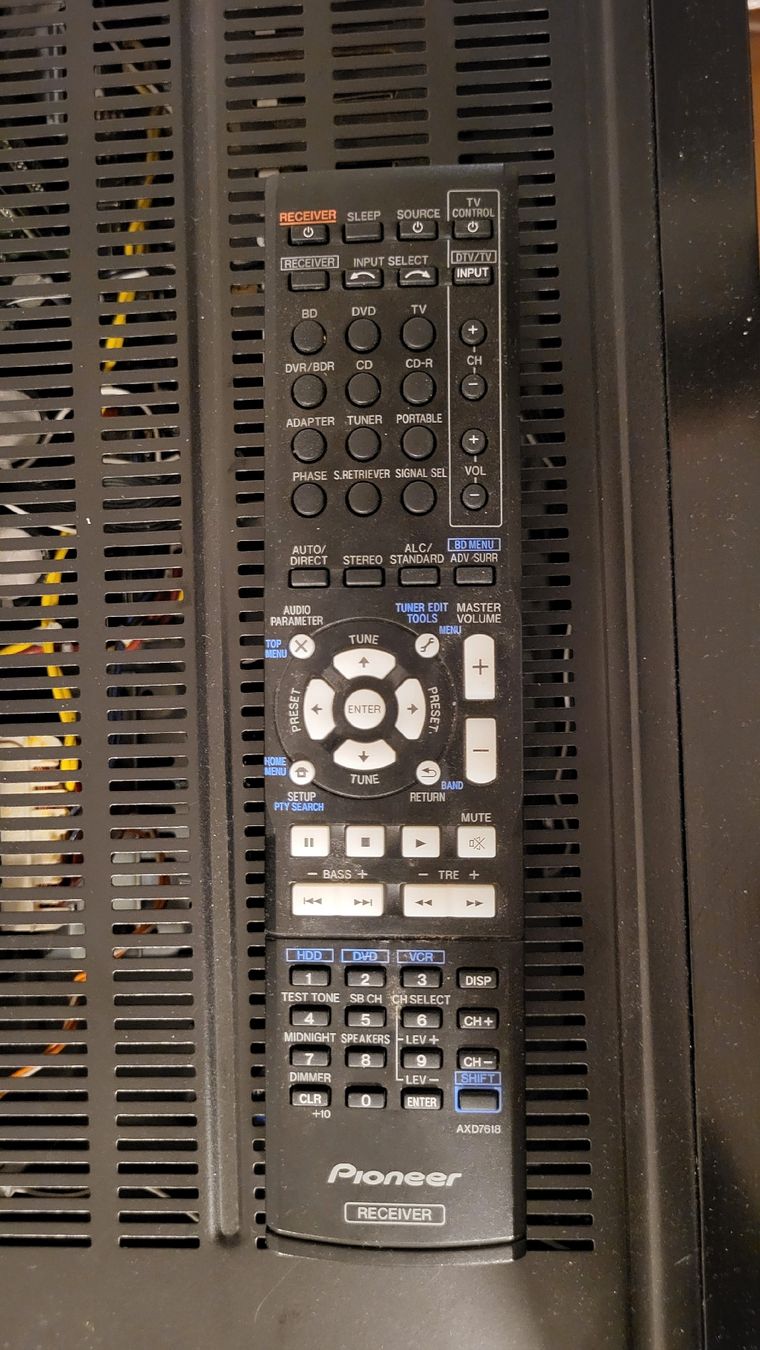 Pioneer Receiver: Pioneer AV-Receiver VSX-322-K – Gebraucht aus Langenthal von  2