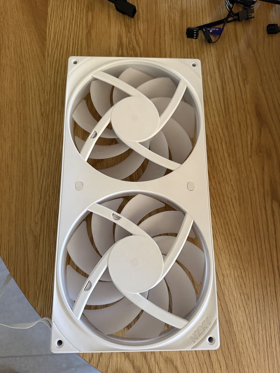 NZXT Gehäuse: NZXT F280 Core Lüfter – Gebraucht aus Güttingen von JeffreyGucc 2