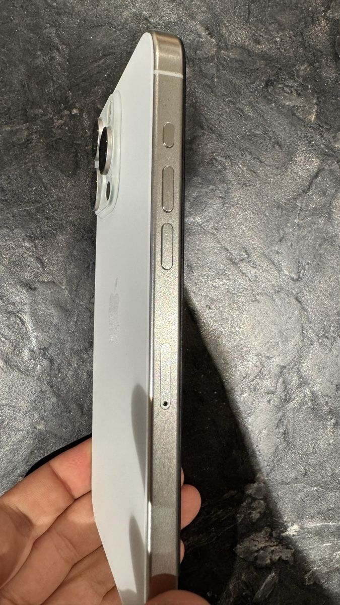 Apple Portables: iPhone 15 Pro Max 256GB – D'occasion à Gutenswil par Naef76 4