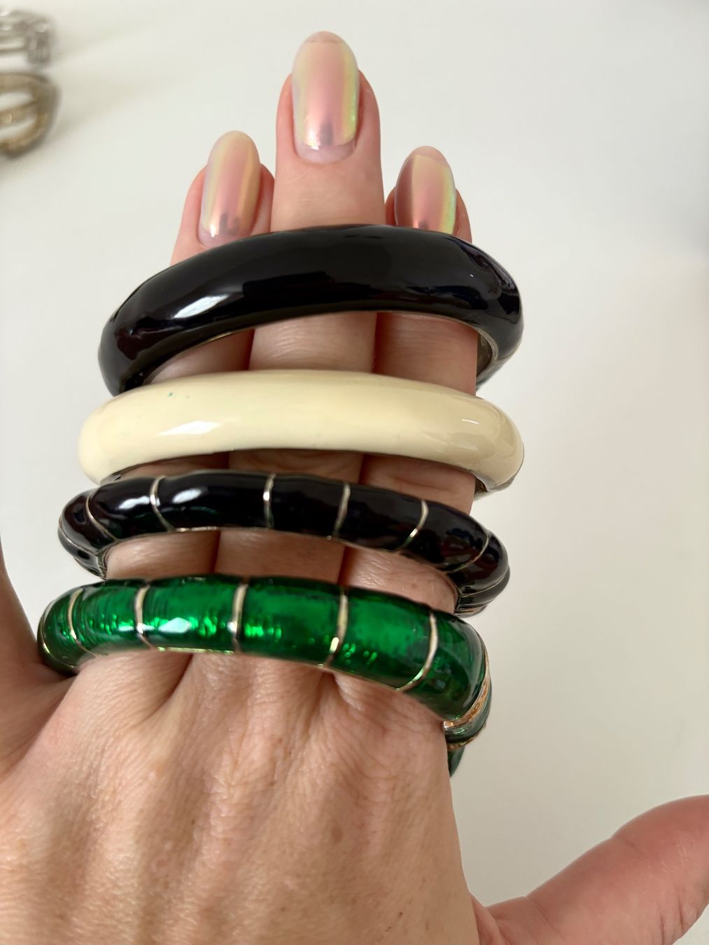 Altri gioielli: Set Lot Armreife 4 Stk Statement Panther Elefant – Usato da Zürich venduto da goldfisch.schmuck 3
