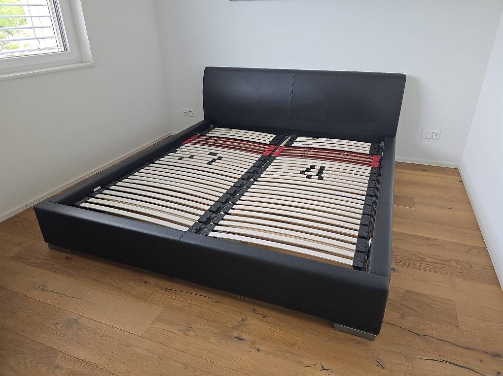 Letti: modernes Bettgestell 180x200 – Usato da Kappel SO venduto da straeu 1