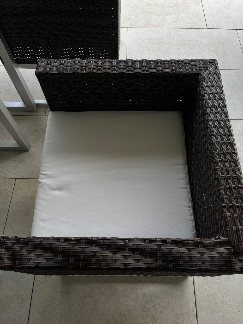 Set di tavolo e panche: Salon de jardin - – Usato da Au ZH venduto da joh_xvy9 6