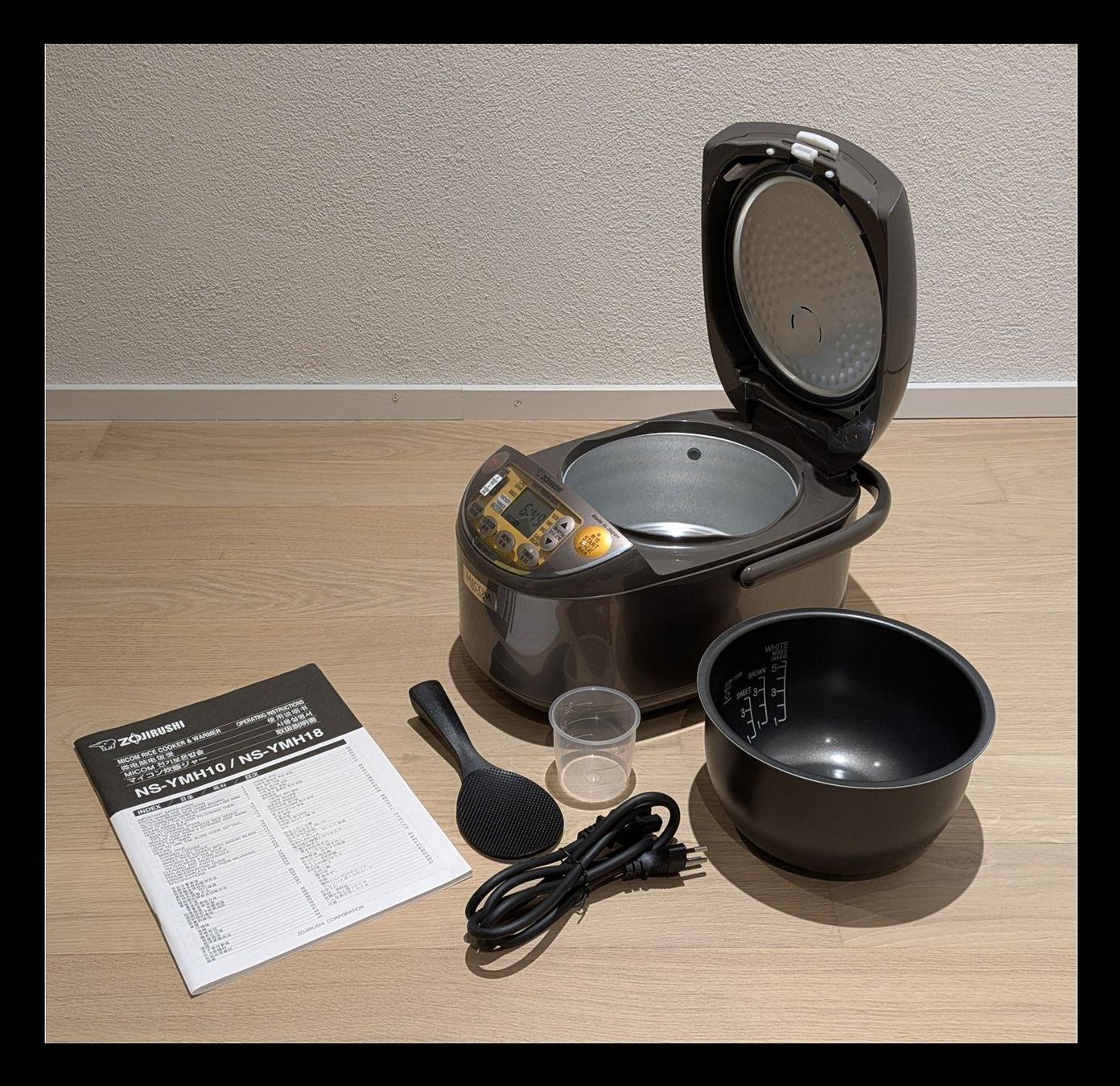 Appareils de cuisine: Reiskocher - Zojirushi – D'occasion à Sennwald par MicNi 1