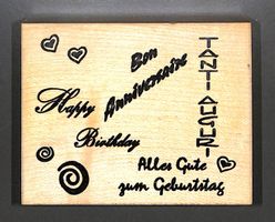 Happy Birthday Stempel Div. Sprachen holzmontierte Gummistp.