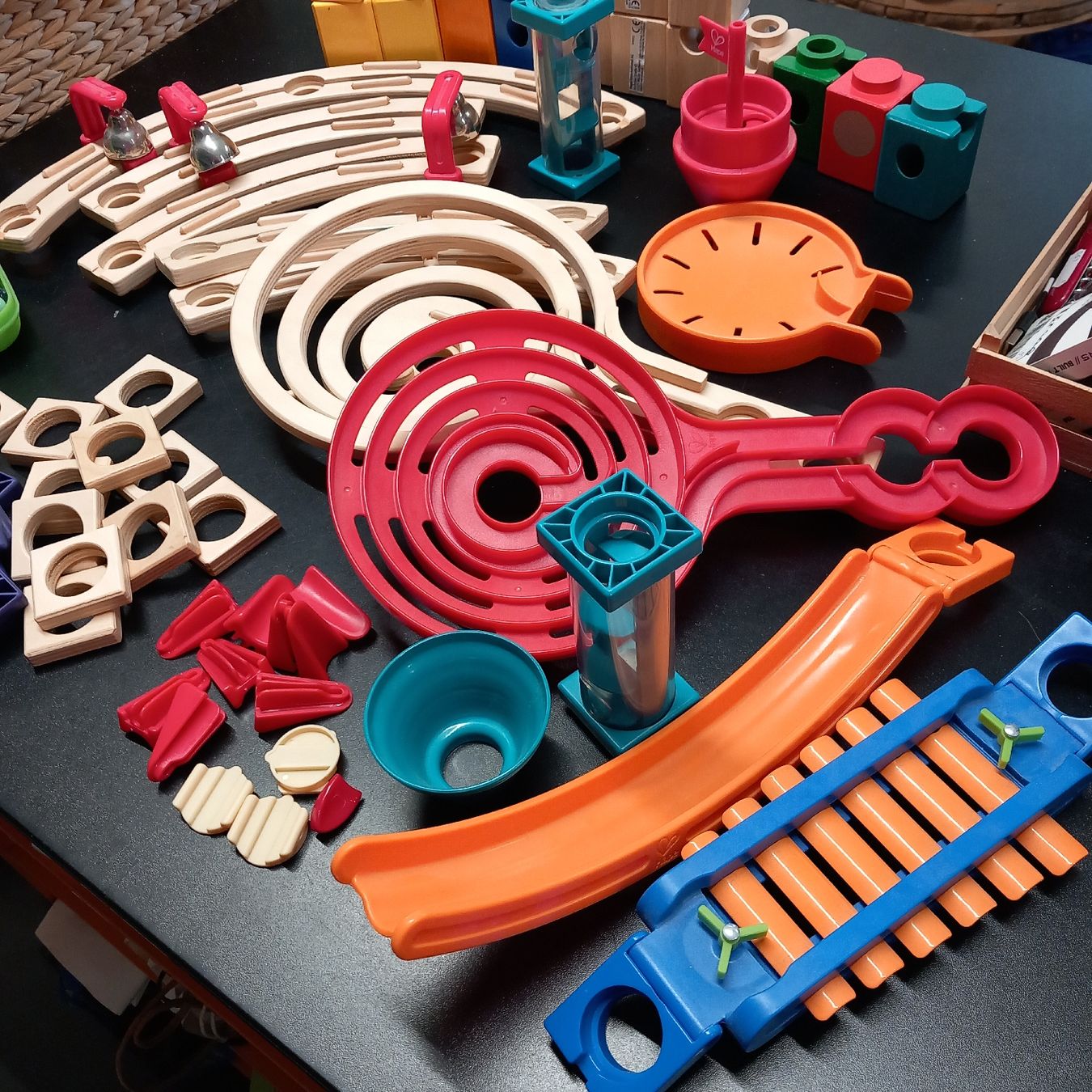 Haba Giochi: Hape Quadrilla Murmelbahn E6019 "Castle Escape" &  Extras – Usato da Gwatt (Thun) venduto da umwelt-brocki 4