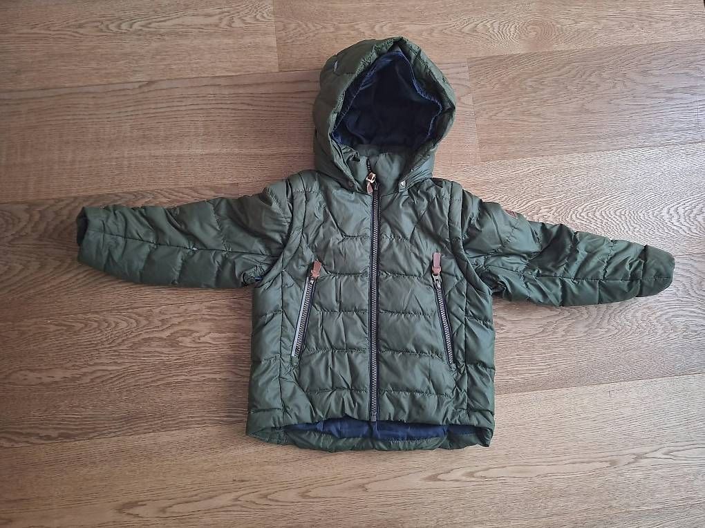 Giacche & Cappotti: Reima Winterjacke Grösse 104 – Usato da Liestal venduto da Robalani