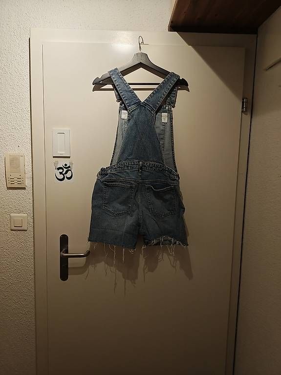 Pantaloni: H&M Schwangerschaft Latzhosen  – Usato da Zürich venduto da ste_hv76 2