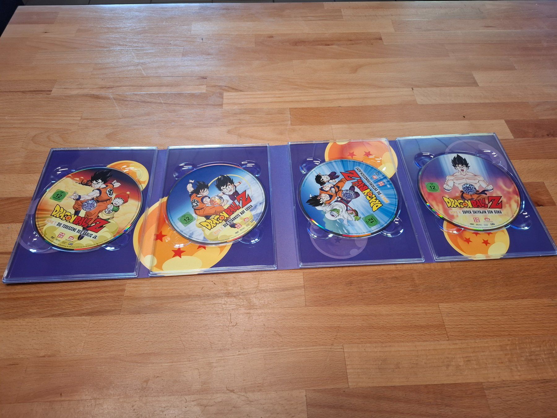 Tutti i DVDs: Dragonball Z - Box 1, Filme 1-4 – Usato da Signau venduto da mw91 2