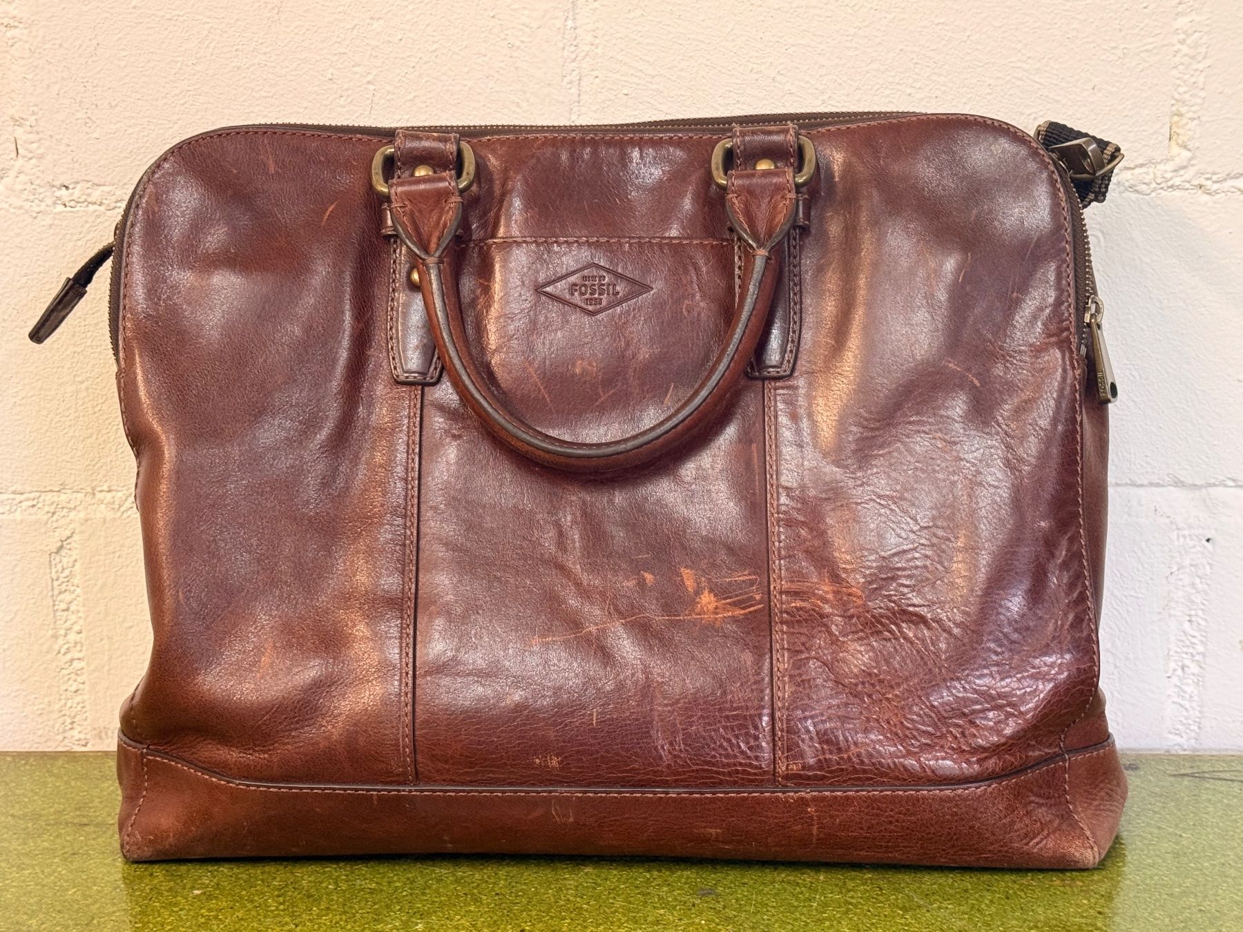 Fossil Sacs: Fossil Ledertasche – D'occasion à Bättwil par par_y2n9