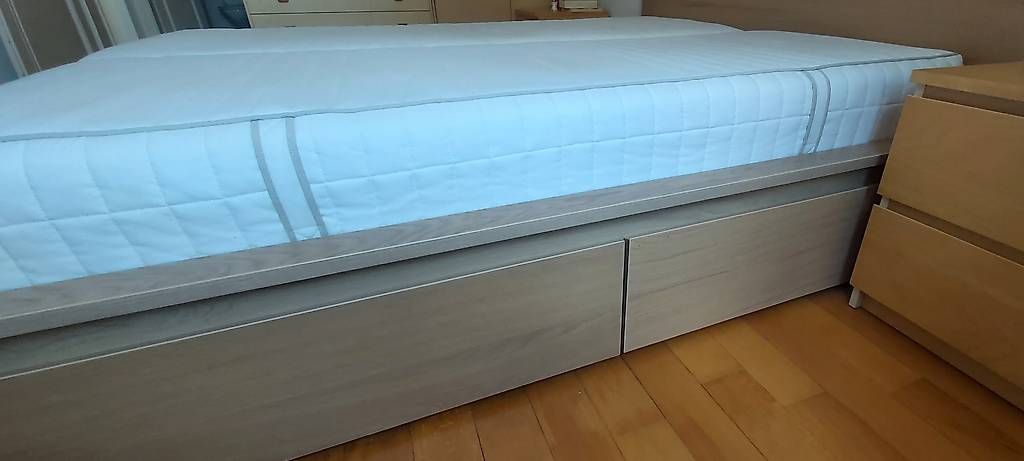 Betten: Lit Malm Ikea avec matelas – Gebraucht aus Territet von ad5_g2g2 3