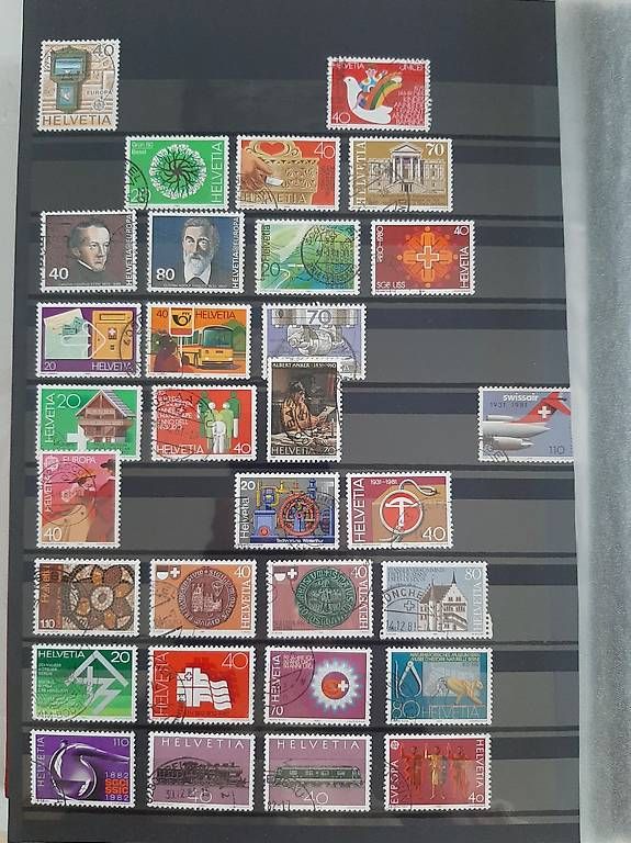 Tutti i francobolli: Briefmarken-Einsteckbuch LEUCHTTURM, gestempelte CH-Marken – Usato da Basel venduto da Renato_hirzi 3