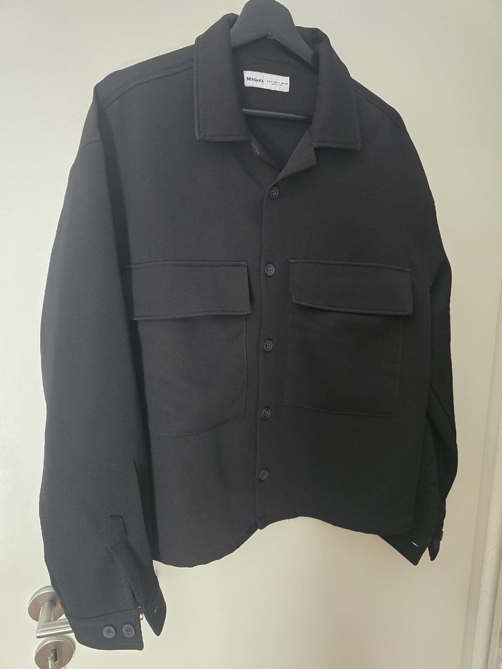Bershka Giacche: Bombers noir taille M marque Bershka – Usato da St-Sulpice VD venduto da Celmi007 1