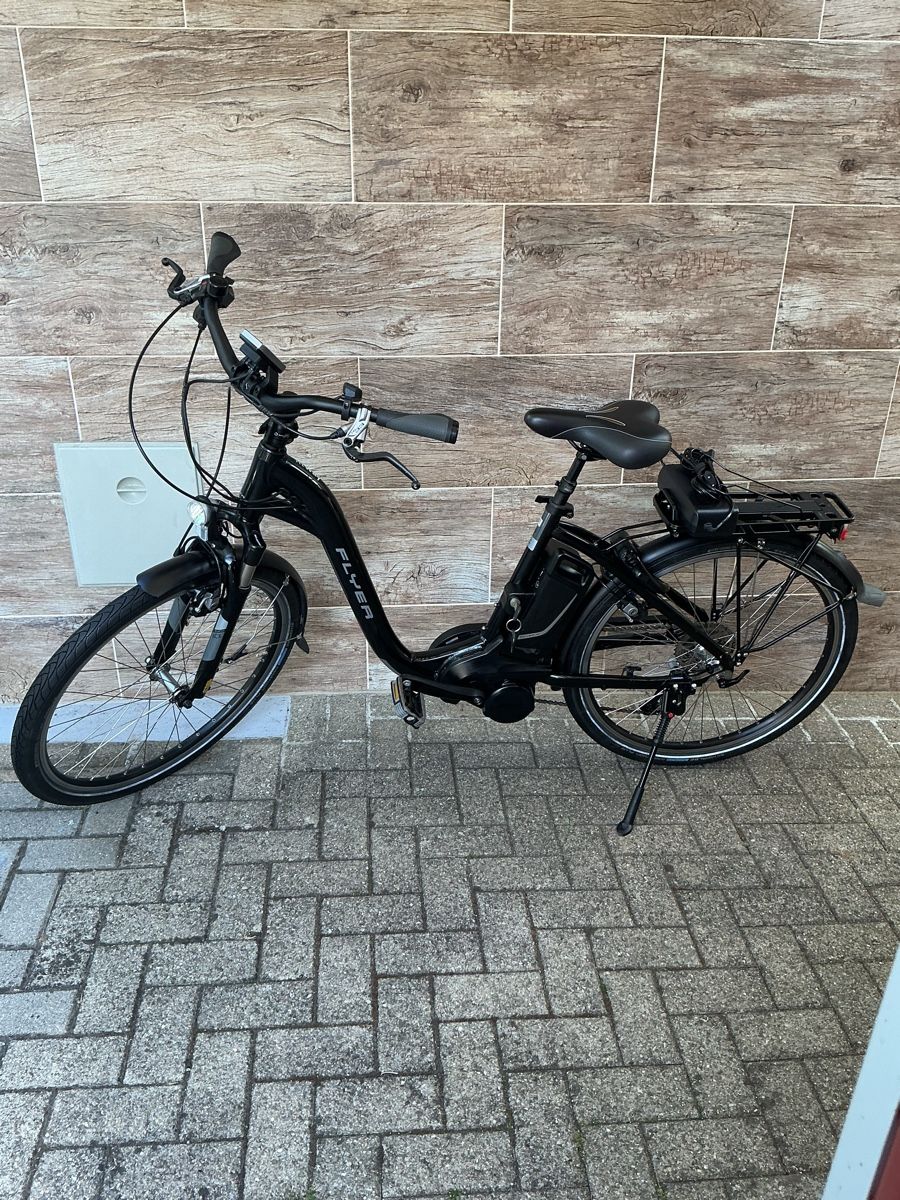 Flyer Vélos: Fleyer E -Bike Neuwertig  – D'occasion à Oberbuchsiten par Tesin3