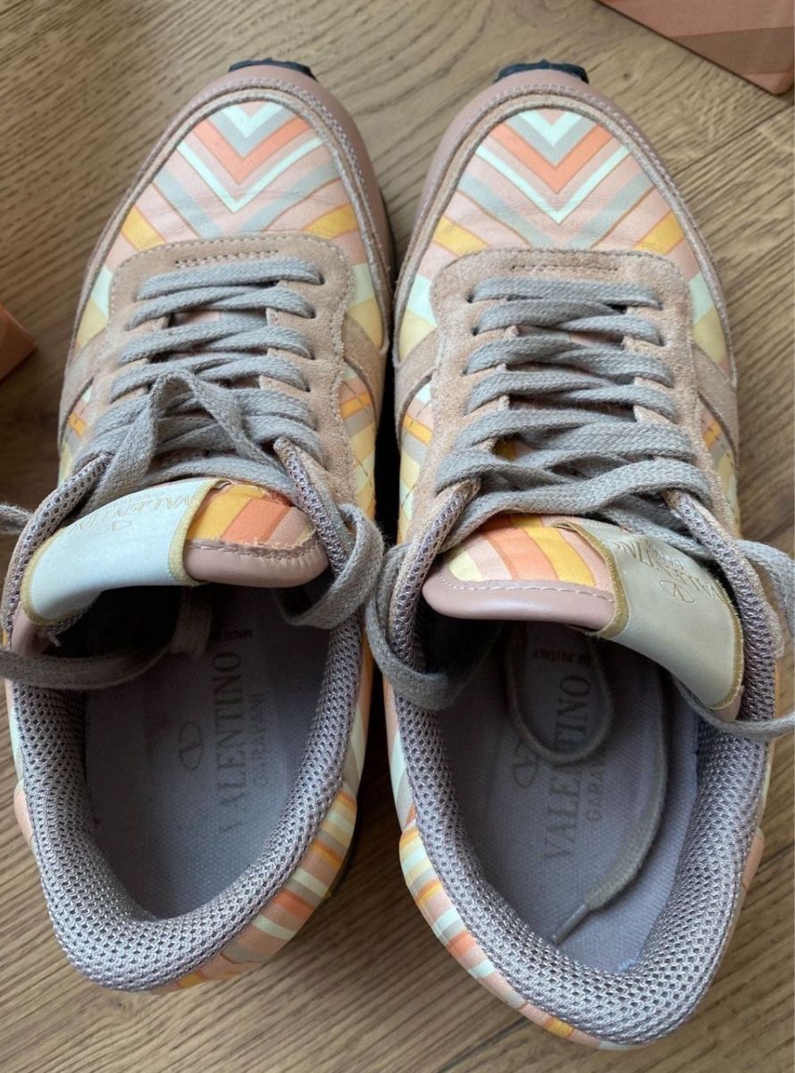 Valentino Damenschuhe: Valentino Garavani Multicolor Rockrunner, Gr. 38 – Gebraucht aus Adliswil von alina.uhl 1