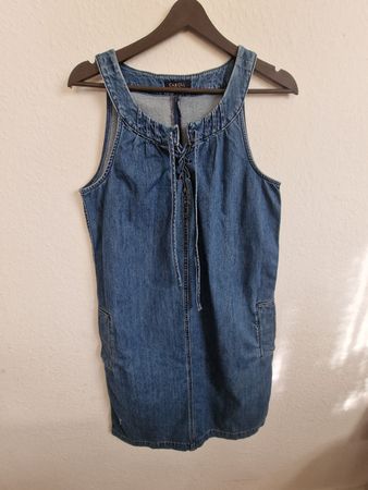 Robe en jean Caroll – taille 36 – très bon état