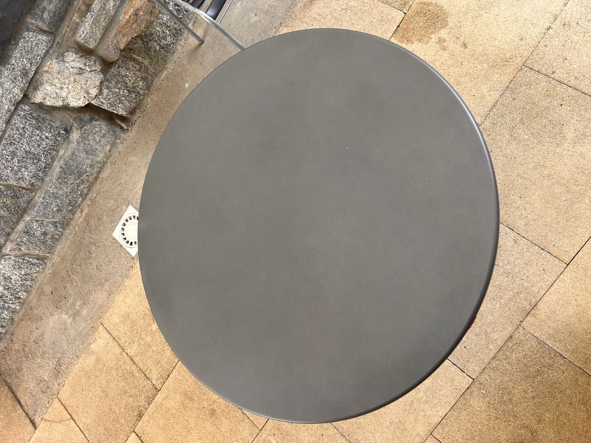 Tavoli: Gartentisch Tisch von Schaffner 1 m Durchmesser grau – Usato da Liestal venduto da ben_ltg5 3