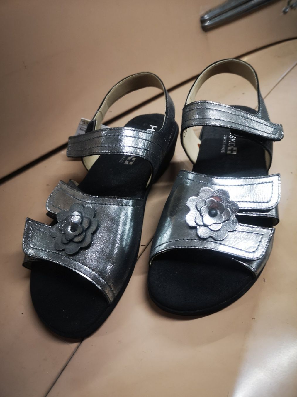 Helvesko Damenschuhe: Helvesko – Neu und originalverpackt aus Möhlin von Highwaytom