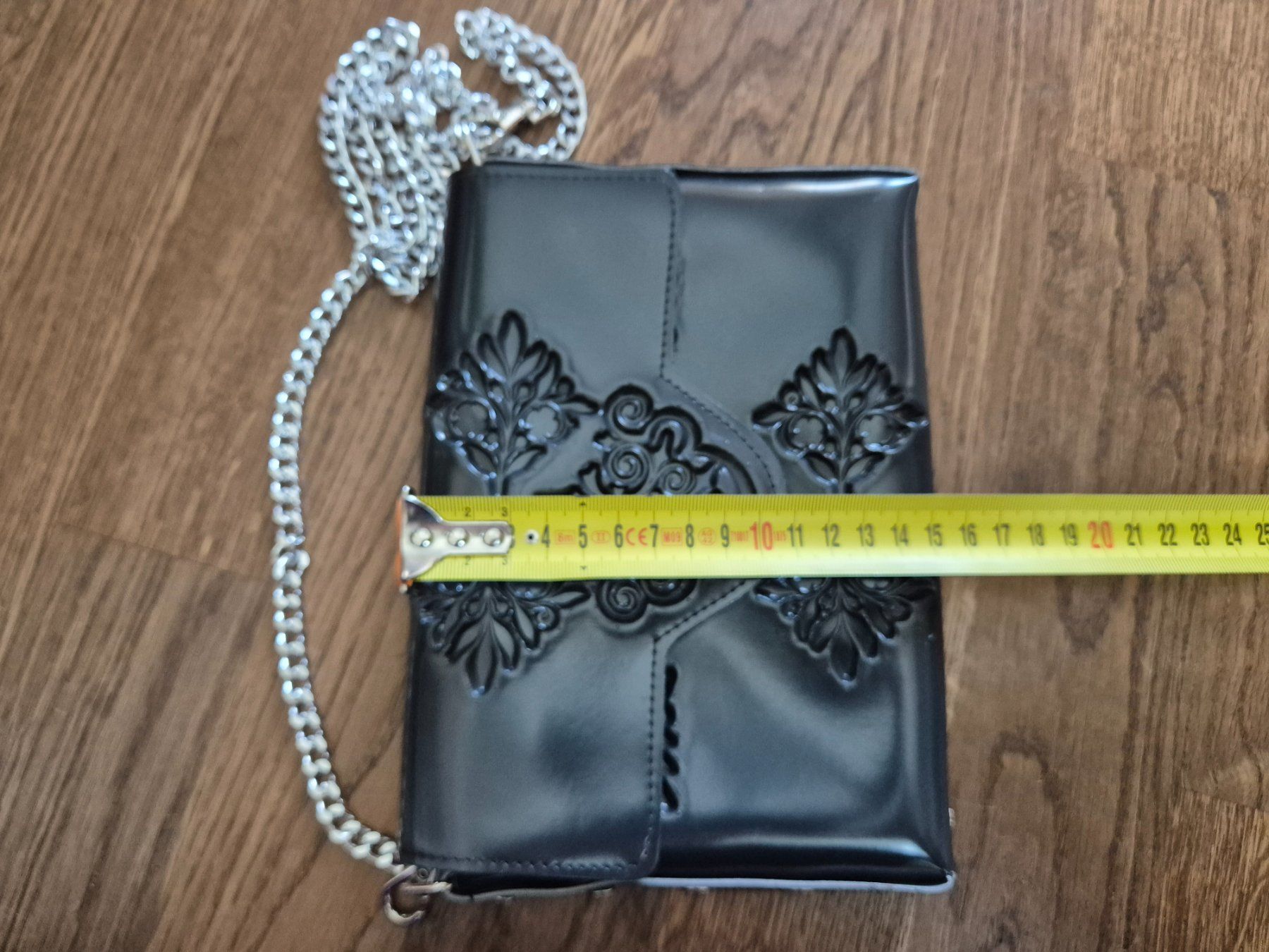 Borse da donna: Black crossbody bag – Usato da Zürich venduto da monadiederich 5