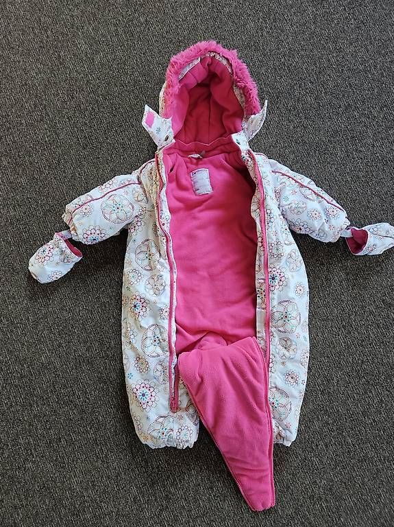 Kleiderpakete & -sets: Combinaison Ski Bébé 23 mois 86 cm – Gebraucht aus Payerne von gin_tj8h 4