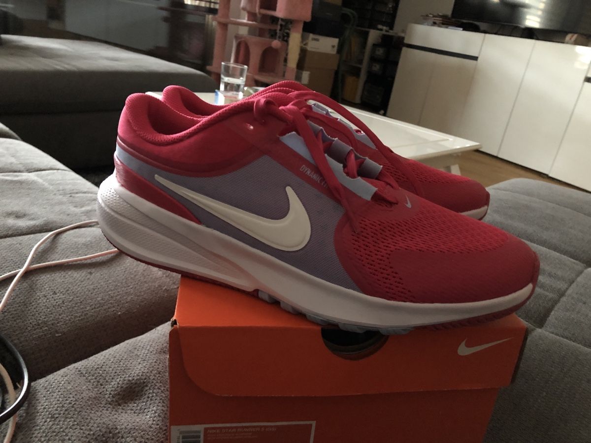 Nike Damenschuhe: Nike Dynamic, Grösse 40, Nagel Neue Top Model ! – Neu und originalverpackt aus Läufelfingen von Original100
