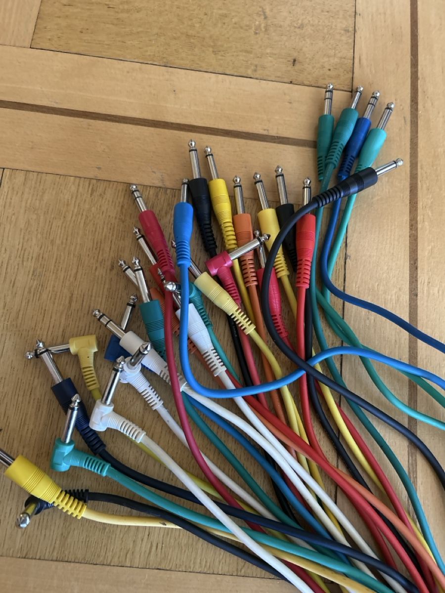 Cavi: Lot de câbles audio jack 6.35mm patch – Usato da Pully venduto da afasel