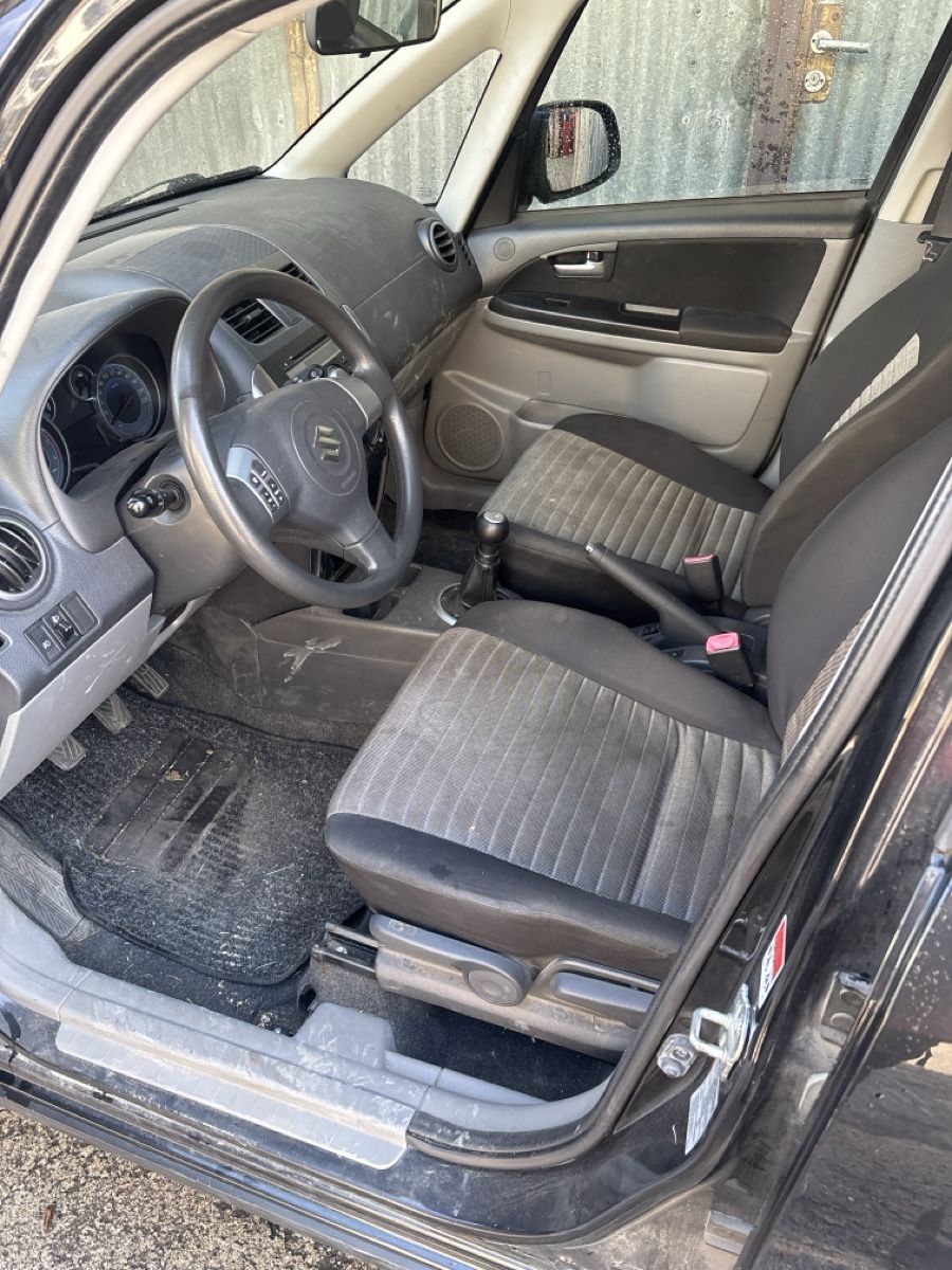 Suzuki Automobili: Suzuki SX4 4x4 defekt – Difettoso da Rothenthurm venduto da PrezzaTurbo 2