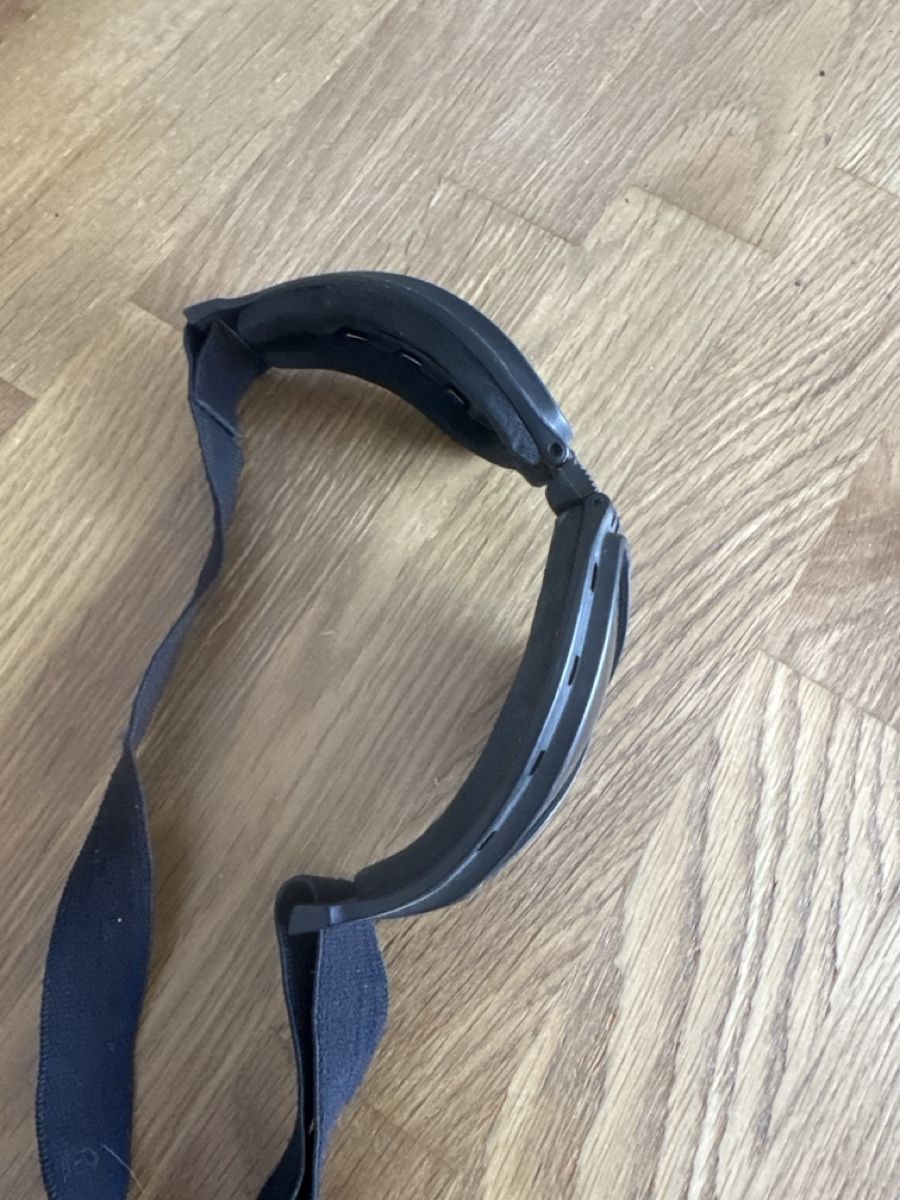 Occhiali & Lenti: Töffbrille nit Gummiband – Usato da Seewen SO venduto da Muggi3 1