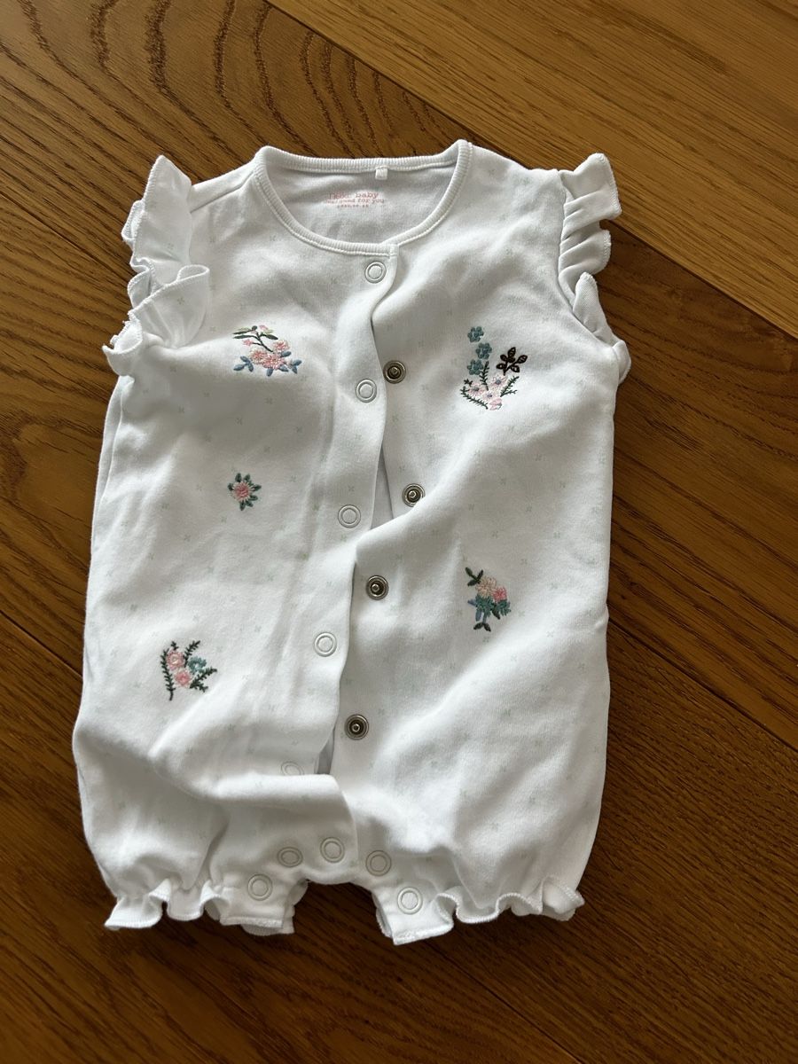 Pyjamas & Ähnliches: Strampler kurz weiss ab Geburt – Gebraucht aus Schenkon von Jamjas13