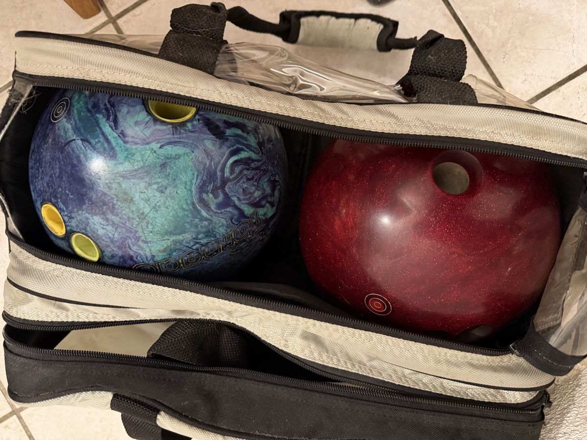 Palloni: Bowlingkugel Set: Ebonite Maxim & Tornado – Usato da Bischofszell venduto da Brummbaer5