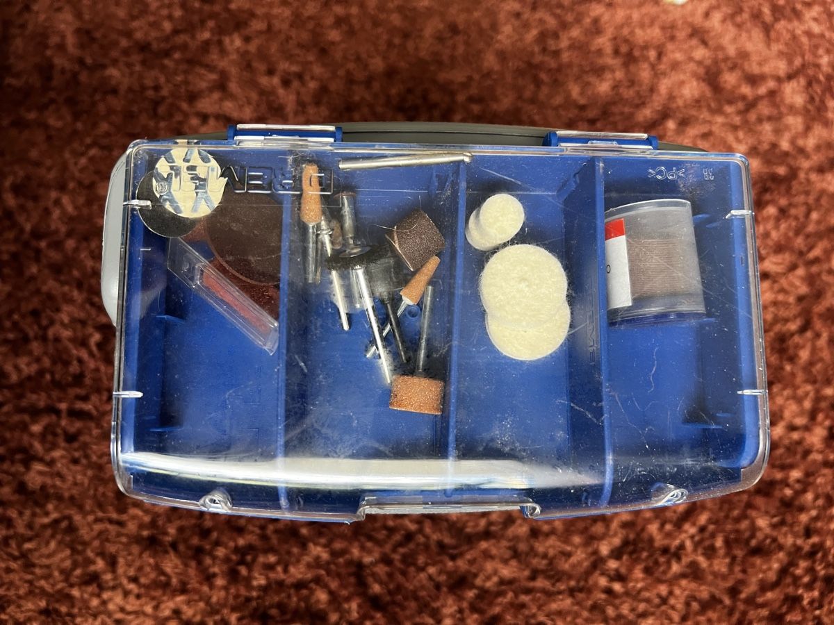 Dremel Alle Werkzeuge: Dremel 300 Serie Multitool mit Zubehör und Koffer – Gebraucht aus Gockhausen von MariusWeber 1