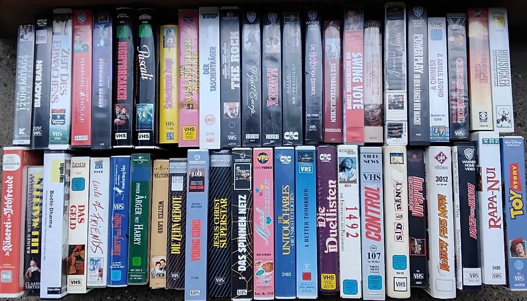 Toutes les VHS: Klassische VHS Filme – D'occasion à Hettiswil par bbu_9ljr 4