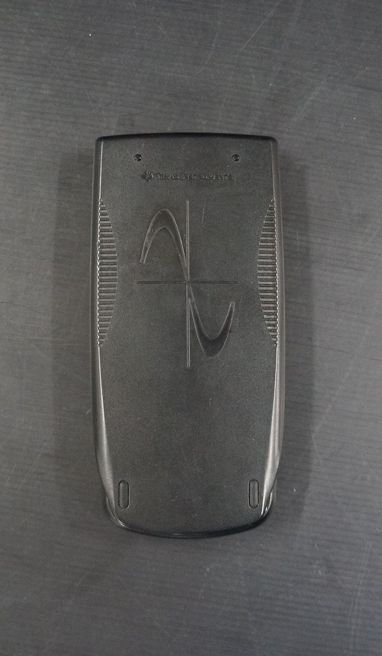 Texas Instruments Taschenrechner: Texas Instruments TI-82 STATS Grafikrechner – Gebraucht aus Basel von bk_brockibasel 1