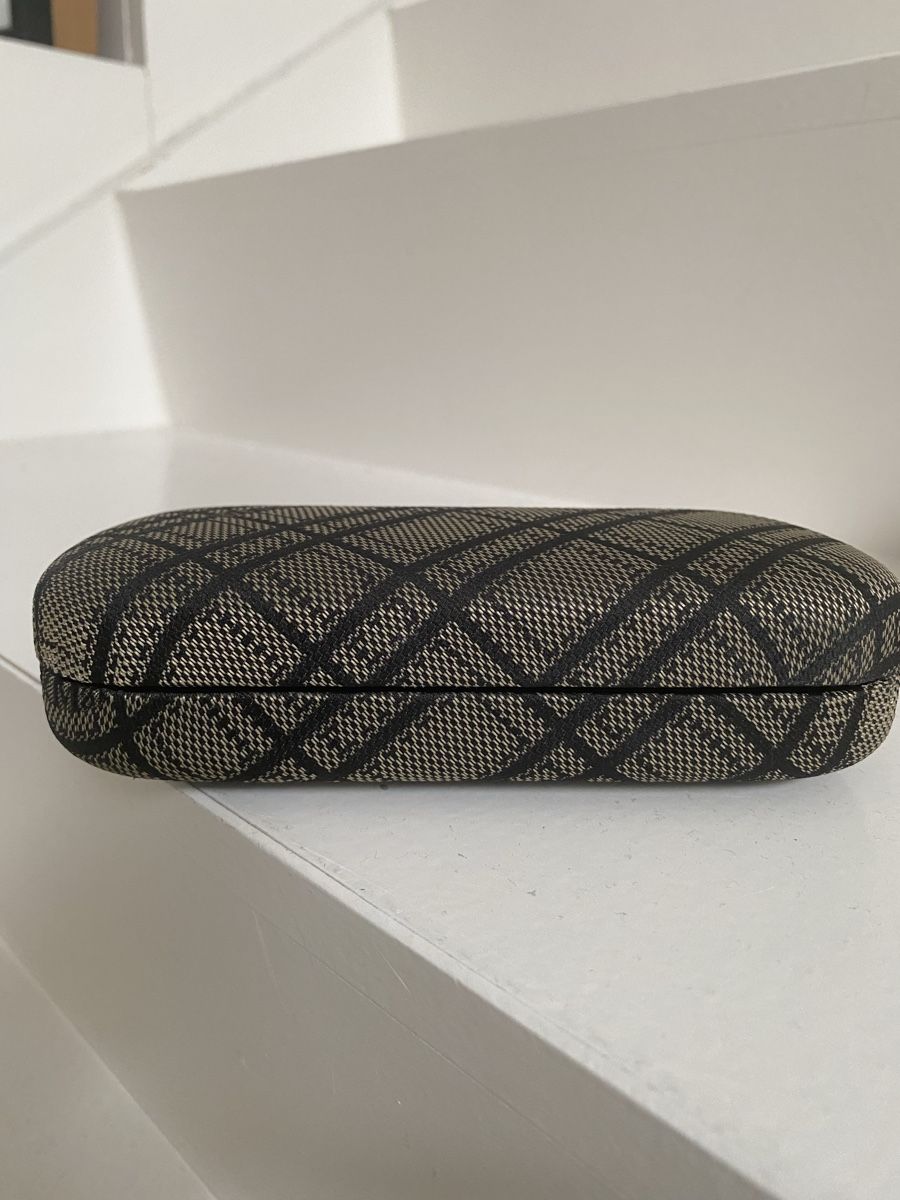 Brillen & Gläser: MaxMara Sonnenbrille, neuwertig, mit Etui – Neu (gemäss Beschreibung) aus Thalwil von Alice015 7