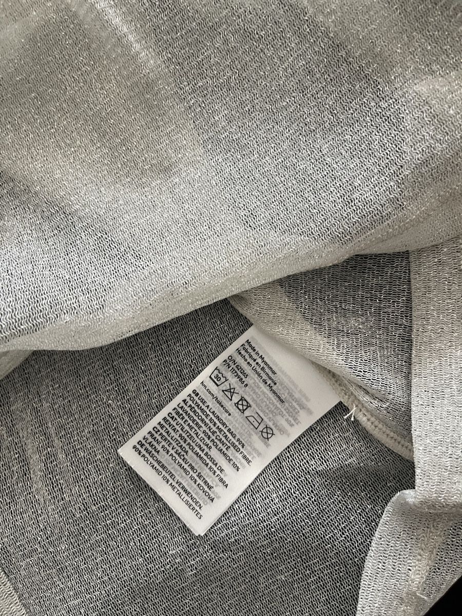 Kleiderpakete: Jeans mit Strasssteinen + glitzernde Top – Neu (gemäss Beschreibung) aus Olten von sae_82z2 7
