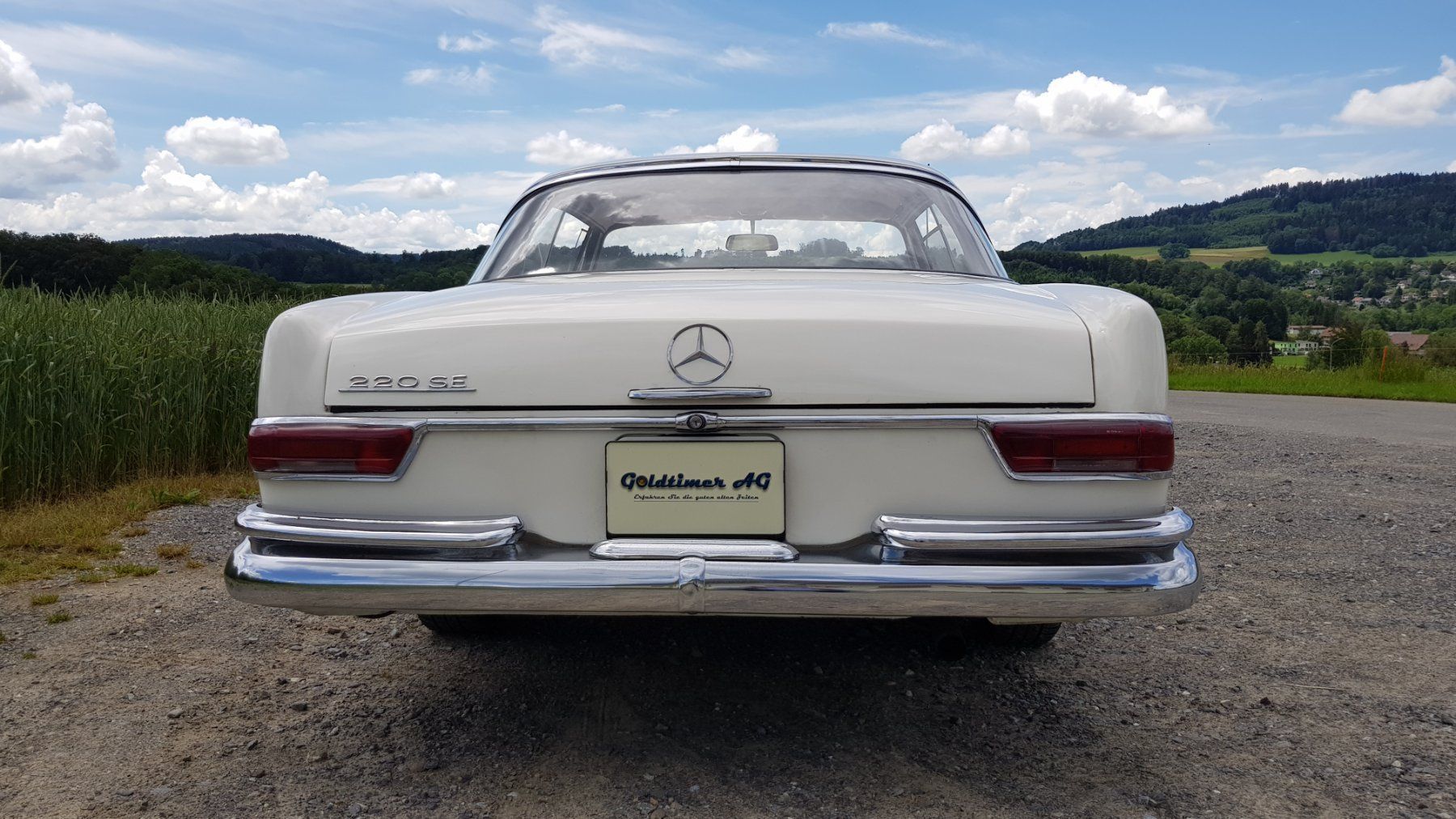 Mercedes-Benz Automobili: Mercedes 220 SE (W111) – Usato da Reinach AG venduto da Goldtimer 4