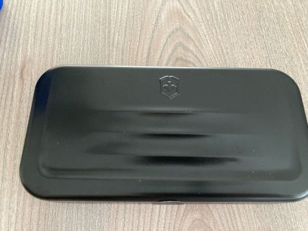 (F) Swiss Business Class Amentiy Kit Victorinox