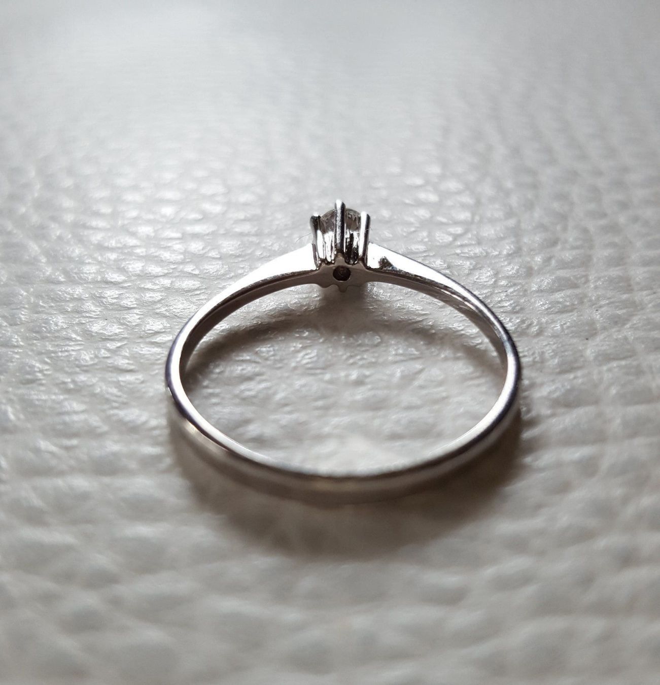 Anelli: 750 Weiss Gold Solitär Ring Mit Brillant – Usato da Wald ZH venduto da Dasilver 9