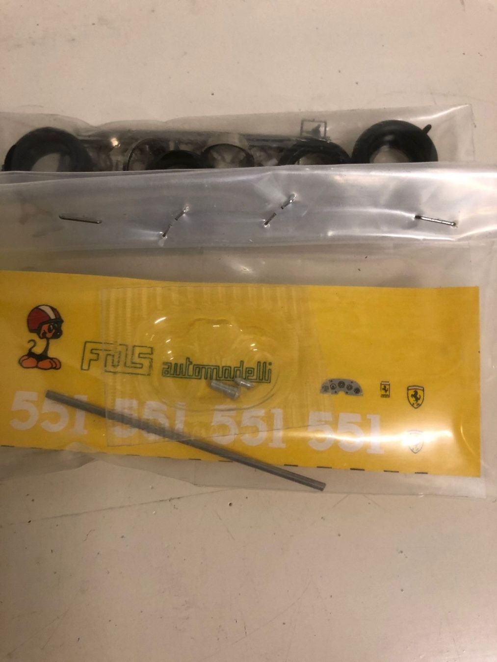 Ferrari Modellini d'auto: FDS-KIT Ferrari 1/43 – Nuovo (secondo la descrizione) da Muttenz venduto da Gucci2005 5