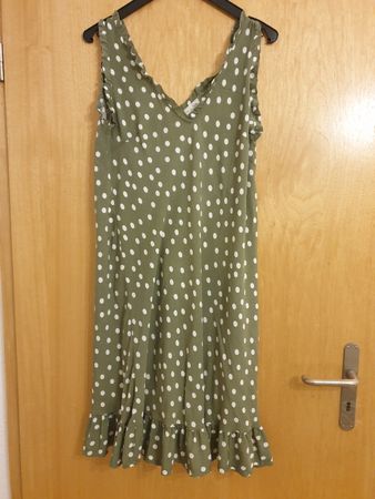 Robe d'été M, viscose, très bon état