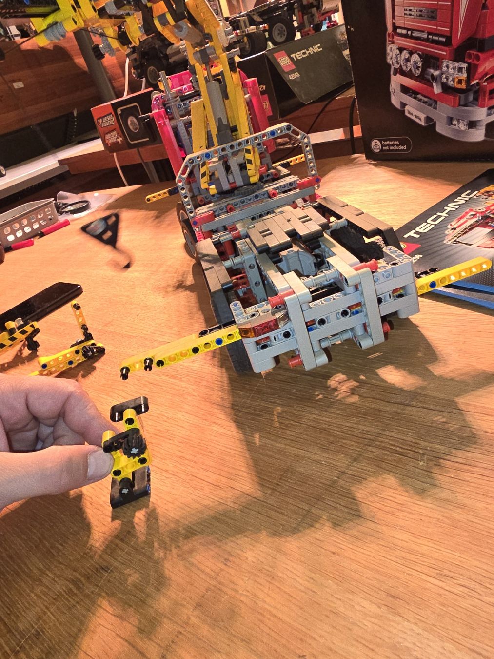Technics Kit di costruzioni: Lego Technic 8258 Power Schwenkkran – Usato da Wienacht-Tobel venduto da max_92rg 3