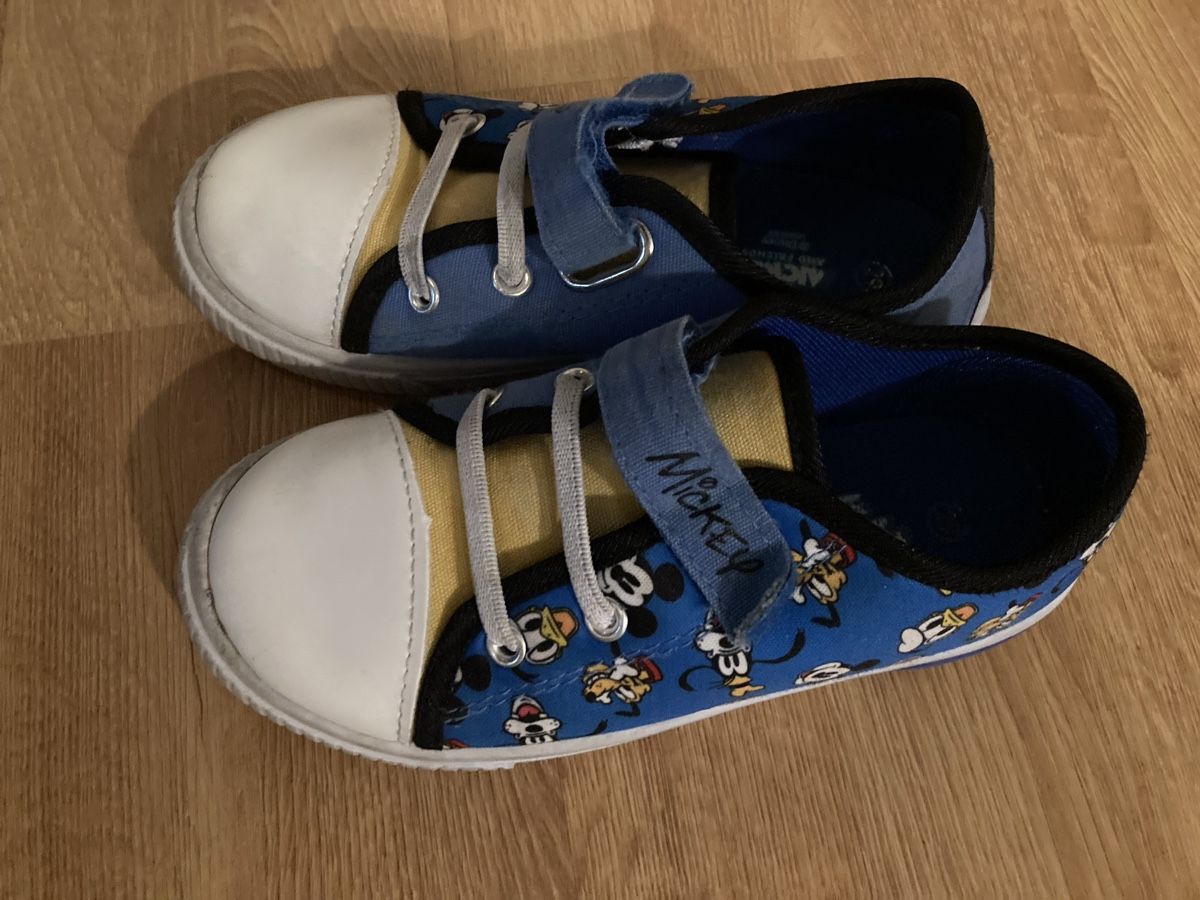 Scarpe per ragazzi: Mickey Turnschuhe Gr. 29 – Usato da Emmenbrücke venduto da JJ_89 1