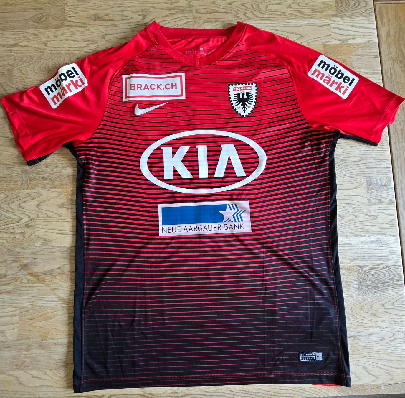 Nike Canottiere & Pantaloni: FC Aarau | Ciarrocchi | 2019/20 | Matchworn? – Usato da Zollbrück venduto da MiKron 1