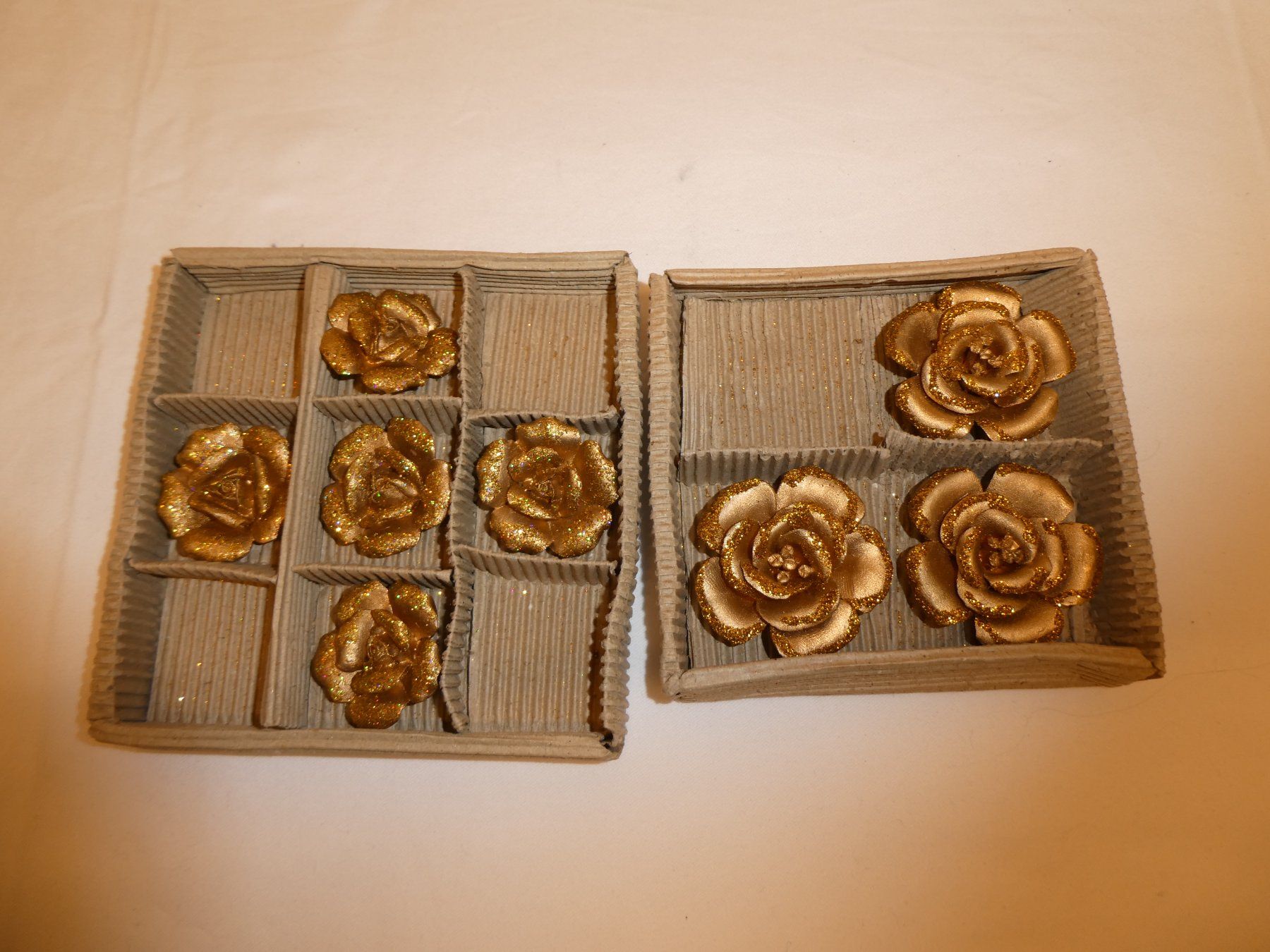 Tutte le decorazioni: Rosen in Goldglitter – Usato da Tann venduto da Charly65 5