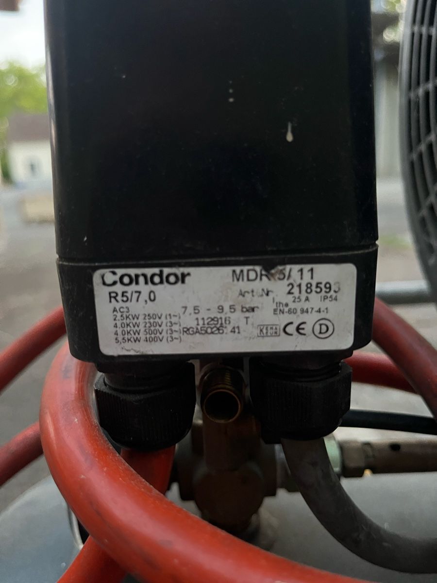 Atlas Copco Compresseurs: Kompressor Atlas Copco Luftkompressor – Défectueux à Schaffhausen par Penkova 7