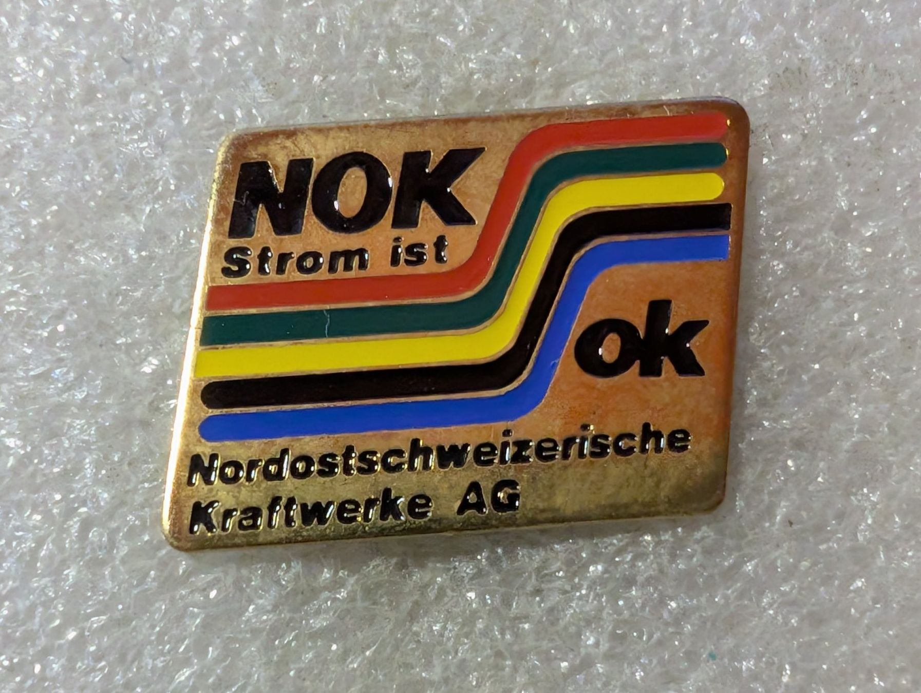 Placchette & Badge: Ansteckpin 124: Nok – Usato da Oppligen venduto da Pin-Fall-Shop