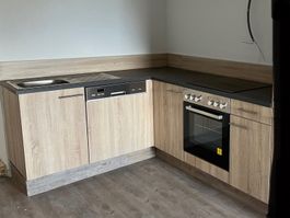 Cuisine neuve parfaite pour petite surface